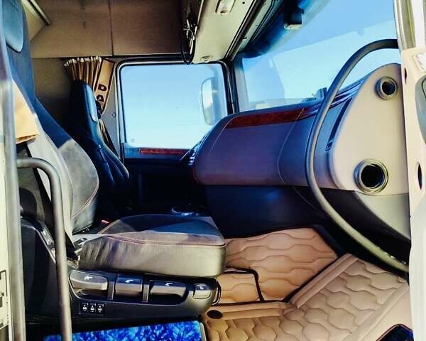 Белый Даф XF 106, объемом двигателя 0 л и пробегом 617 тыс. км за 34500 $, фото 10 на Automoto.ua