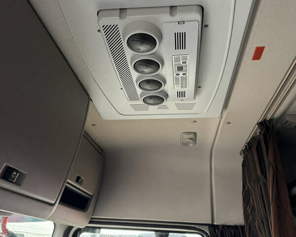 Белый Даф XF 106, объемом двигателя 12.9 л и пробегом 407 тыс. км за 39900 $, фото 21 на Automoto.ua