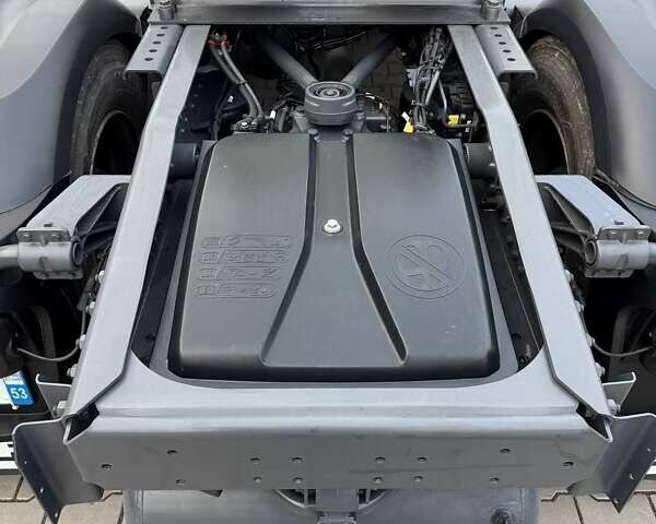 Белый Даф XF 106, объемом двигателя 12.9 л и пробегом 500 тыс. км за 35999 $, фото 49 на Automoto.ua