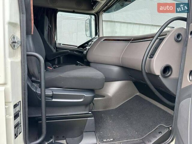 Білий Даф XF 106, об'ємом двигуна 12.9 л та пробігом 464 тис. км за 42101 $, фото 45 на Automoto.ua