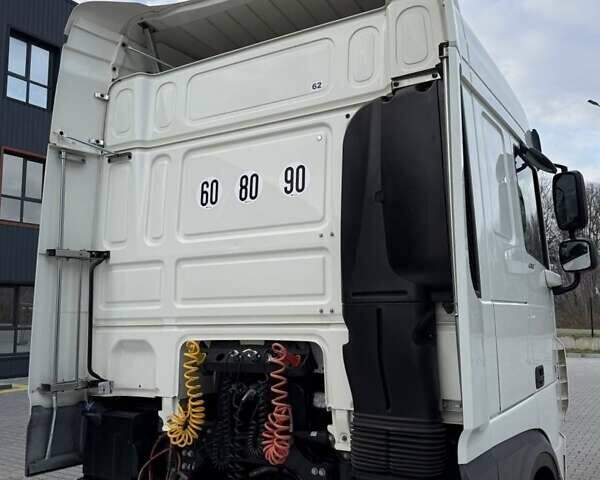 Белый Даф XF 106, объемом двигателя 12.9 л и пробегом 500 тыс. км за 35999 $, фото 25 на Automoto.ua