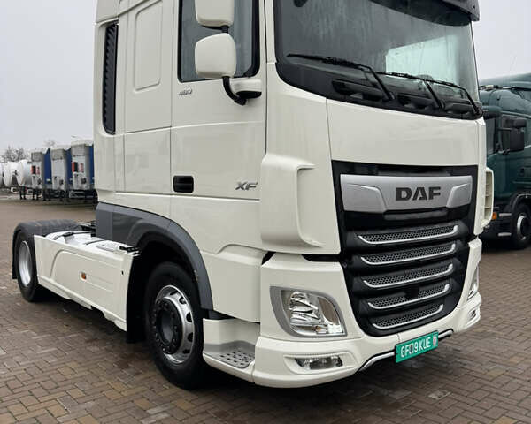 Белый Даф XF 106, объемом двигателя 12.9 л и пробегом 407 тыс. км за 39900 $, фото 4 на Automoto.ua