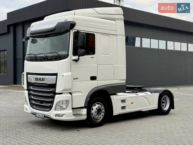 Белый Даф XF 106, объемом двигателя 12.9 л и пробегом 500 тыс. км за 35999 $, фото 66 на Automoto.ua