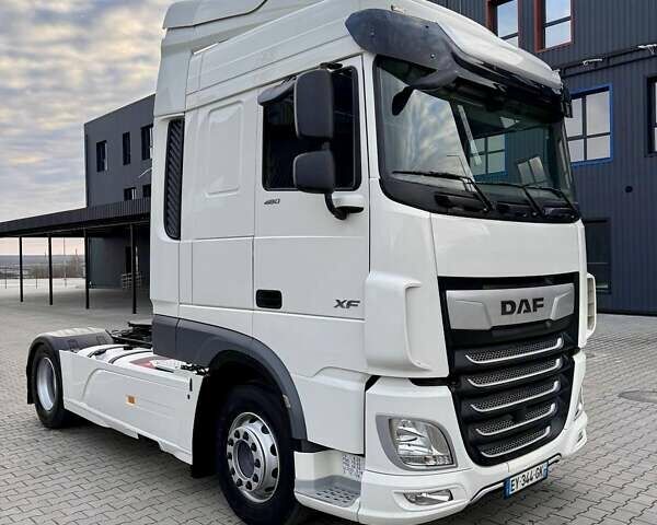 Белый Даф XF 106, объемом двигателя 12.9 л и пробегом 500 тыс. км за 35999 $, фото 45 на Automoto.ua