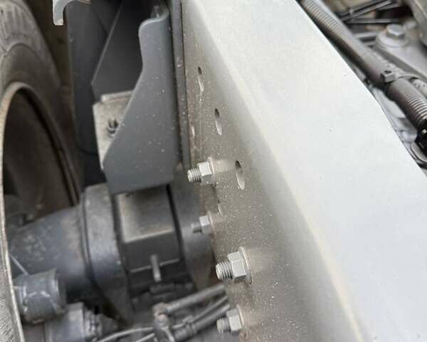 Белый Даф XF 106, объемом двигателя 12.9 л и пробегом 500 тыс. км за 35999 $, фото 47 на Automoto.ua