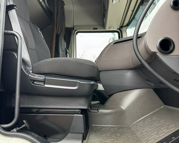 Белый Даф XF 106, объемом двигателя 12.9 л и пробегом 407 тыс. км за 39900 $, фото 14 на Automoto.ua