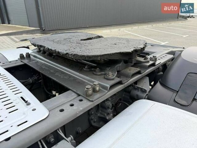 Белый Даф XF 106, объемом двигателя 12.9 л и пробегом 500 тыс. км за 35999 $, фото 38 на Automoto.ua