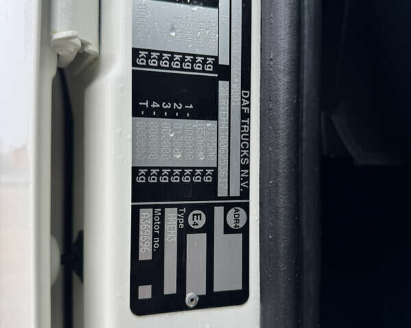 Белый Даф XF 106, объемом двигателя 12.9 л и пробегом 407 тыс. км за 39900 $, фото 15 на Automoto.ua