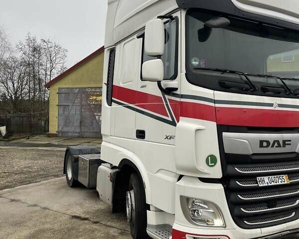 Белый Даф XF 106, объемом двигателя 0 л и пробегом 601 тыс. км за 35000 $, фото 1 на Automoto.ua