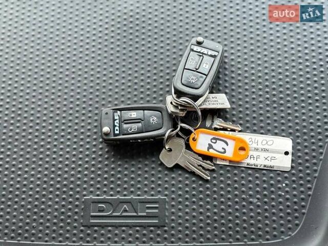 Белый Даф XF 106, объемом двигателя 12.9 л и пробегом 500 тыс. км за 35999 $, фото 127 на Automoto.ua