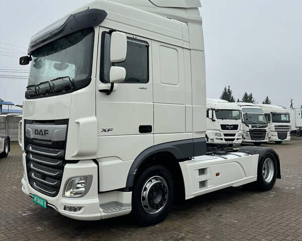 Белый Даф XF 106, объемом двигателя 12.9 л и пробегом 407 тыс. км за 39900 $, фото 3 на Automoto.ua