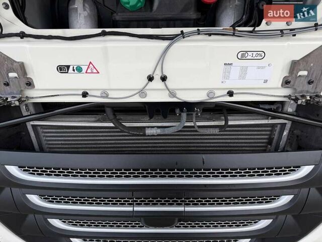 Белый Даф XF 106, объемом двигателя 12.9 л и пробегом 500 тыс. км за 35999 $, фото 62 на Automoto.ua