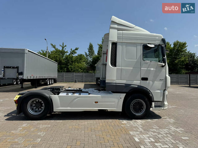 Белый Даф XF 106, объемом двигателя 12.9 л и пробегом 560 тыс. км за 48000 $, фото 8 на Automoto.ua