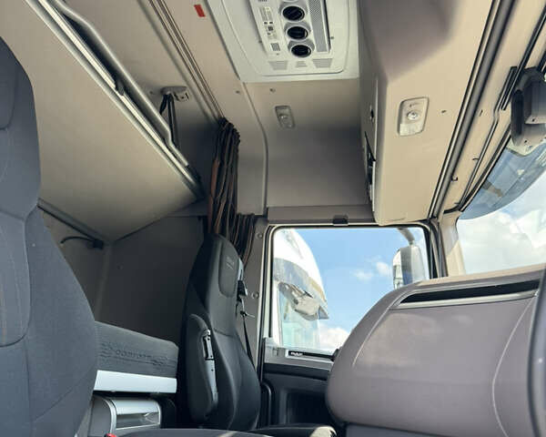 Белый Даф XF 106, объемом двигателя 12.9 л и пробегом 561 тыс. км за 46700 $, фото 50 на Automoto.ua
