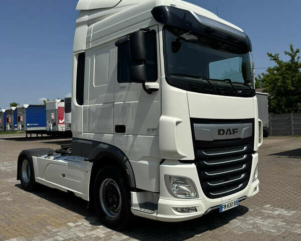 Белый Даф XF 106, объемом двигателя 12.9 л и пробегом 560 тыс. км за 48000 $, фото 13 на Automoto.ua