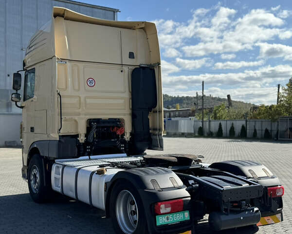 Бежевый Даф XF 106, объемом двигателя 12.9 л и пробегом 750 тыс. км за 28707 $, фото 5 на Automoto.ua