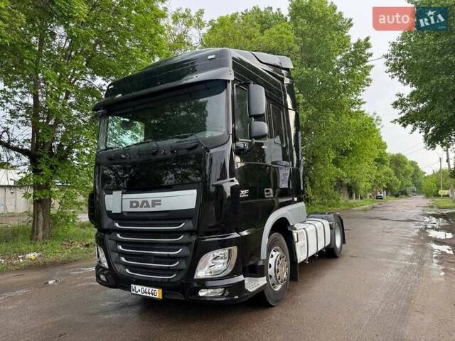 Черный Даф XF 106, объемом двигателя 12.9 л и пробегом 723 тыс. км за 20700 $, фото 1 на Automoto.ua