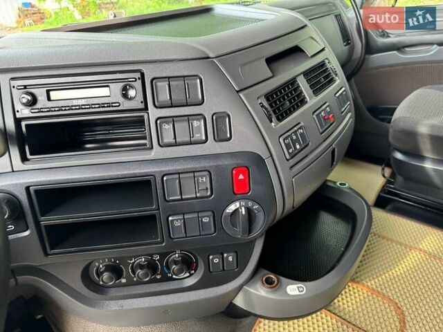 Даф XF 106 2014 у Черкасах на Automoto.ua Чорний Даф XF 106, об'ємом двигуна 12.9 л та пробігом 723 тис. км за 20700 $, фото 12 на Automoto.ua