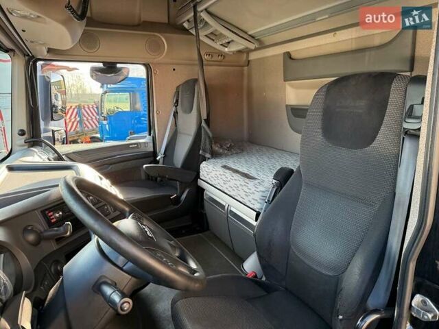 Черный Даф XF 106, объемом двигателя 0 л и пробегом 940 тыс. км за 25832 $, фото 11 на Automoto.ua