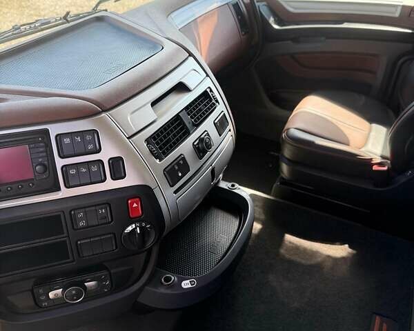Черный Даф XF 106, объемом двигателя 0 л и пробегом 546 тыс. км за 38952 $, фото 17 на Automoto.ua