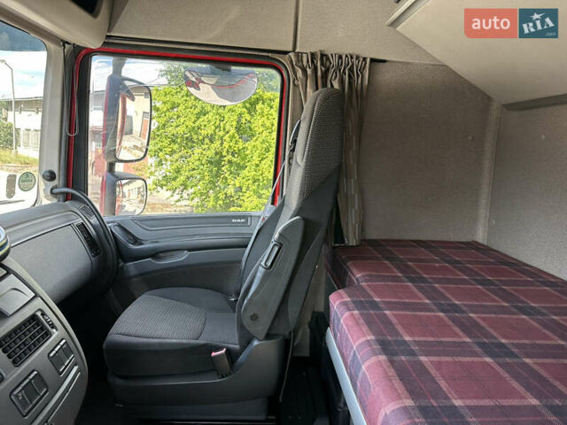 Красный Даф XF 106, объемом двигателя 12.9 л и пробегом 840 тыс. км за 20703 $, фото 12 на Automoto.ua