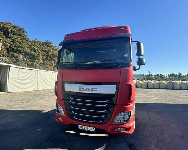 Красный Даф XF 106, объемом двигателя 12.9 л и пробегом 900 тыс. км за 19900 $, фото 13 на Automoto.ua