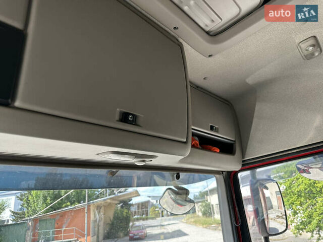 Красный Даф XF 106, объемом двигателя 12.9 л и пробегом 840 тыс. км за 20703 $, фото 16 на Automoto.ua