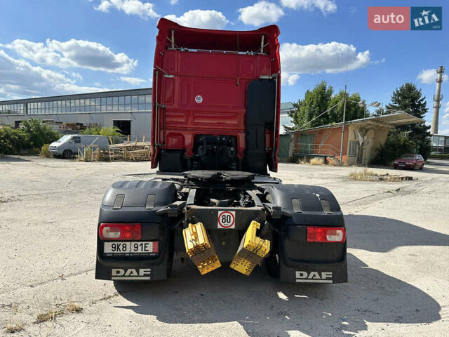 Красный Даф XF 106, объемом двигателя 12.9 л и пробегом 840 тыс. км за 20703 $, фото 5 на Automoto.ua