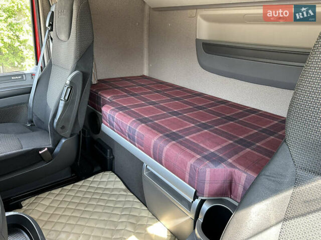 Красный Даф XF 106, объемом двигателя 12.9 л и пробегом 840 тыс. км за 20703 $, фото 13 на Automoto.ua