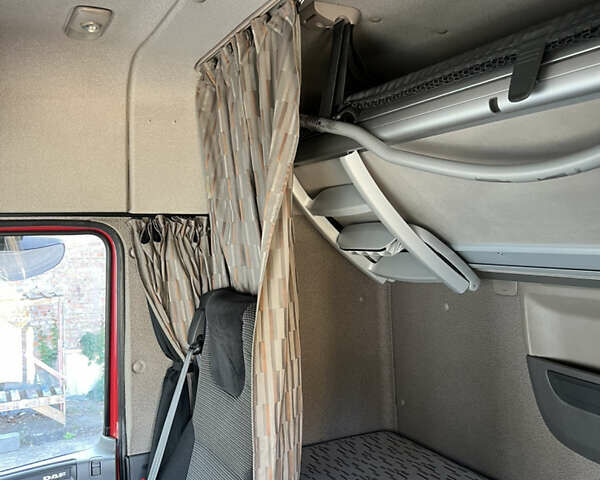 Красный Даф XF 106, объемом двигателя 12.9 л и пробегом 835 тыс. км за 16500 $, фото 36 на Automoto.ua