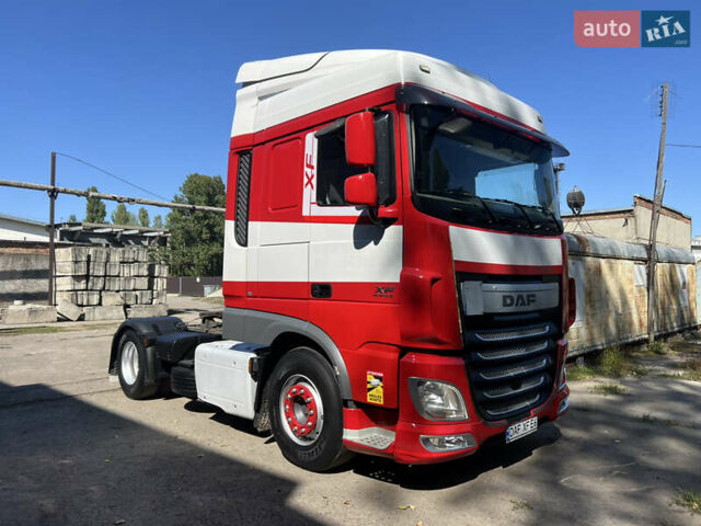 Красный Даф XF 106, объемом двигателя 12.9 л и пробегом 835 тыс. км за 16500 $, фото 19 на Automoto.ua