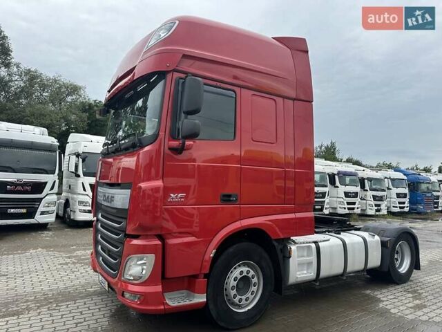 Красный Даф XF 106, объемом двигателя 12.9 л и пробегом 680 тыс. км за 26900 $, фото 2 на Automoto.ua