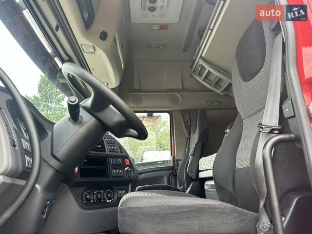 Красный Даф XF 106, объемом двигателя 12.9 л и пробегом 680 тыс. км за 26900 $, фото 18 на Automoto.ua