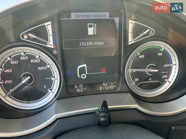Красный Даф XF 106, объемом двигателя 12.9 л и пробегом 817 тыс. км за 28900 $, фото 48 на Automoto.ua