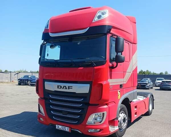 Червоний Даф XF 106, об'ємом двигуна 12.9 л та пробігом 773 тис. км за 28000 $, фото 4 на Automoto.ua