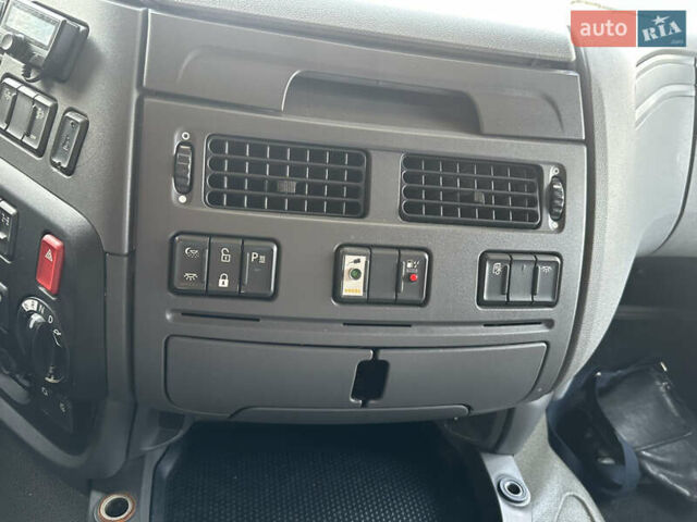 Даф XF 106, объемом двигателя 12.9 л и пробегом 930 тыс. км за 19600 $, фото 26 на Automoto.ua