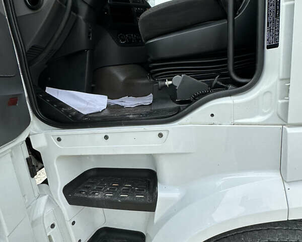 Даф XF 106, объемом двигателя 0 л и пробегом 800 тыс. км за 23500 $, фото 8 на Automoto.ua