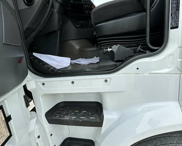Даф XF 106, объемом двигателя 0 л и пробегом 800 тыс. км за 23500 $, фото 9 на Automoto.ua