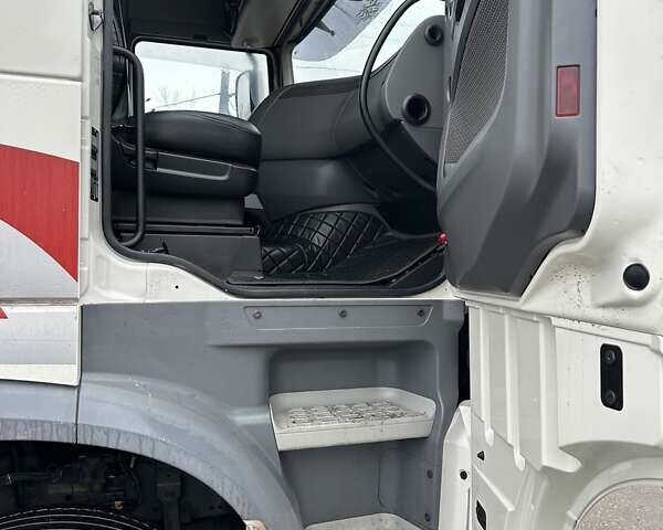 Даф XF 106, объемом двигателя 0 л и пробегом 875 тыс. км за 22000 $, фото 8 на Automoto.ua