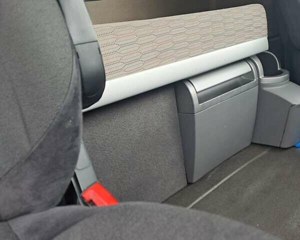 Даф XF 106 2016 у Рівному на Automoto.ua Даф XF 106, об'ємом двигуна 0 л та пробігом 900 тис. км за 14900 $, фото 5 на Automoto.ua