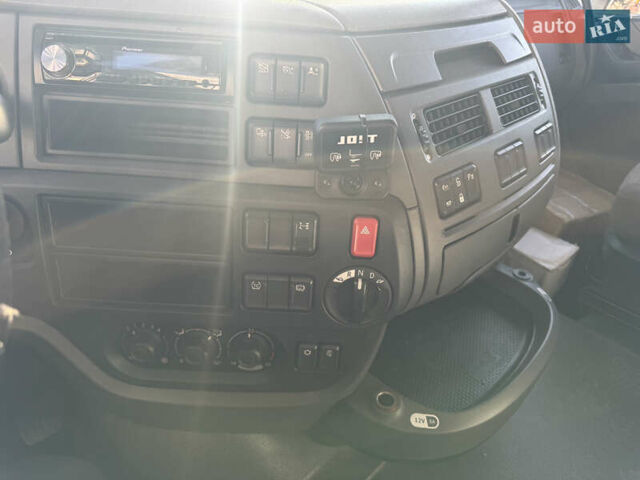 Даф XF 106, объемом двигателя 0 л и пробегом 956 тыс. км за 28000 $, фото 6 на Automoto.ua