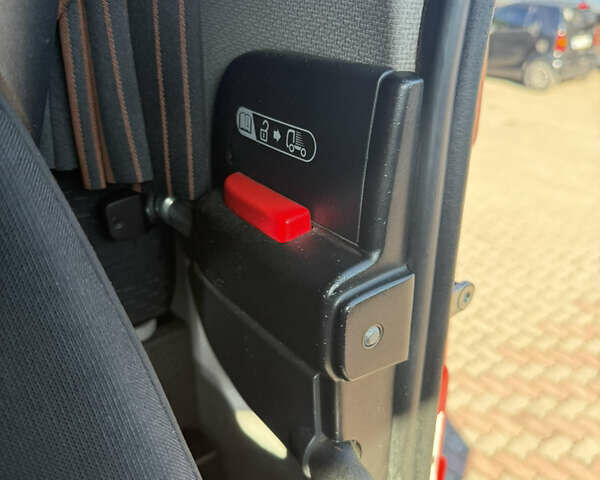 Даф XF 106, объемом двигателя 0 л и пробегом 560 тыс. км за 32600 $, фото 39 на Automoto.ua