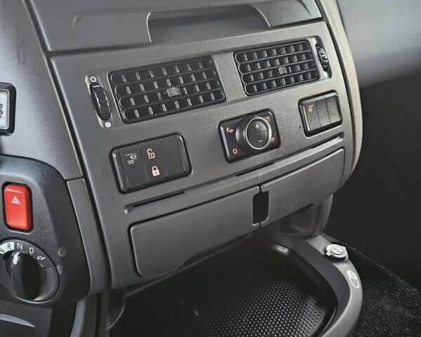 Даф XF 106, об'ємом двигуна 0 л та пробігом 780 тис. км за 26250 $, фото 19 на Automoto.ua