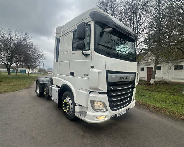 Даф XF 106, объемом двигателя 0 л и пробегом 373 тыс. км за 39000 $, фото 3 на Automoto.ua