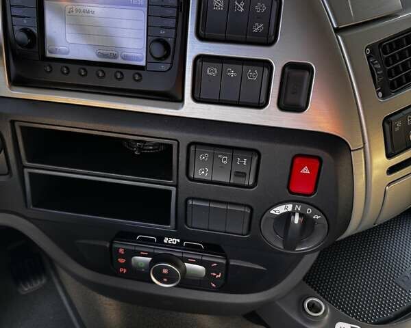 Даф XF 106, объемом двигателя 0 л и пробегом 553 тыс. км за 39633 $, фото 30 на Automoto.ua