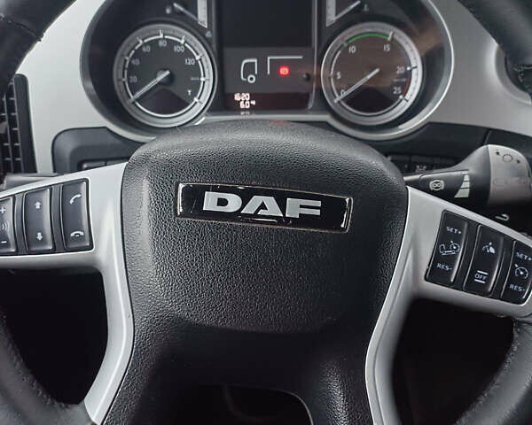 Желтый Даф XF 106, объемом двигателя 0 л и пробегом 662 тыс. км за 22999 $, фото 21 на Automoto.ua