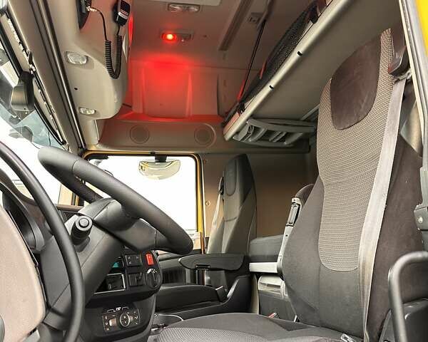 Желтый Даф XF 106, объемом двигателя 12.9 л и пробегом 820 тыс. км за 30678 $, фото 15 на Automoto.ua