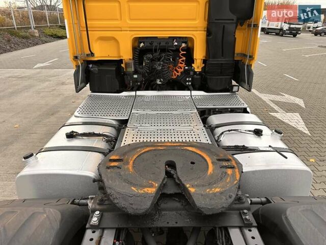 Желтый Даф XF 106, объемом двигателя 12.9 л и пробегом 820 тыс. км за 30678 $, фото 4 на Automoto.ua