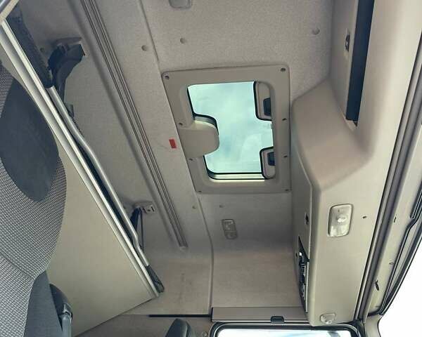 Сірий Даф XF 106, об'ємом двигуна 10.8 л та пробігом 846 тис. км за 19000 $, фото 23 на Automoto.ua