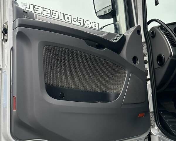 Серый Даф XF 106, объемом двигателя 12.9 л и пробегом 980 тыс. км за 24800 $, фото 22 на Automoto.ua